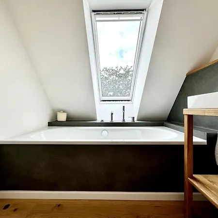 Holiday home Westertilli 20 - Eckhuus - Lichtdurchflutete Architektenwohnung Im Nordischen Langhaus