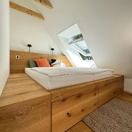 Holiday home Westertilli 20 - Eckhuus - Lichtdurchflutete Architektenwohnung Im Nordischen Langhaus *